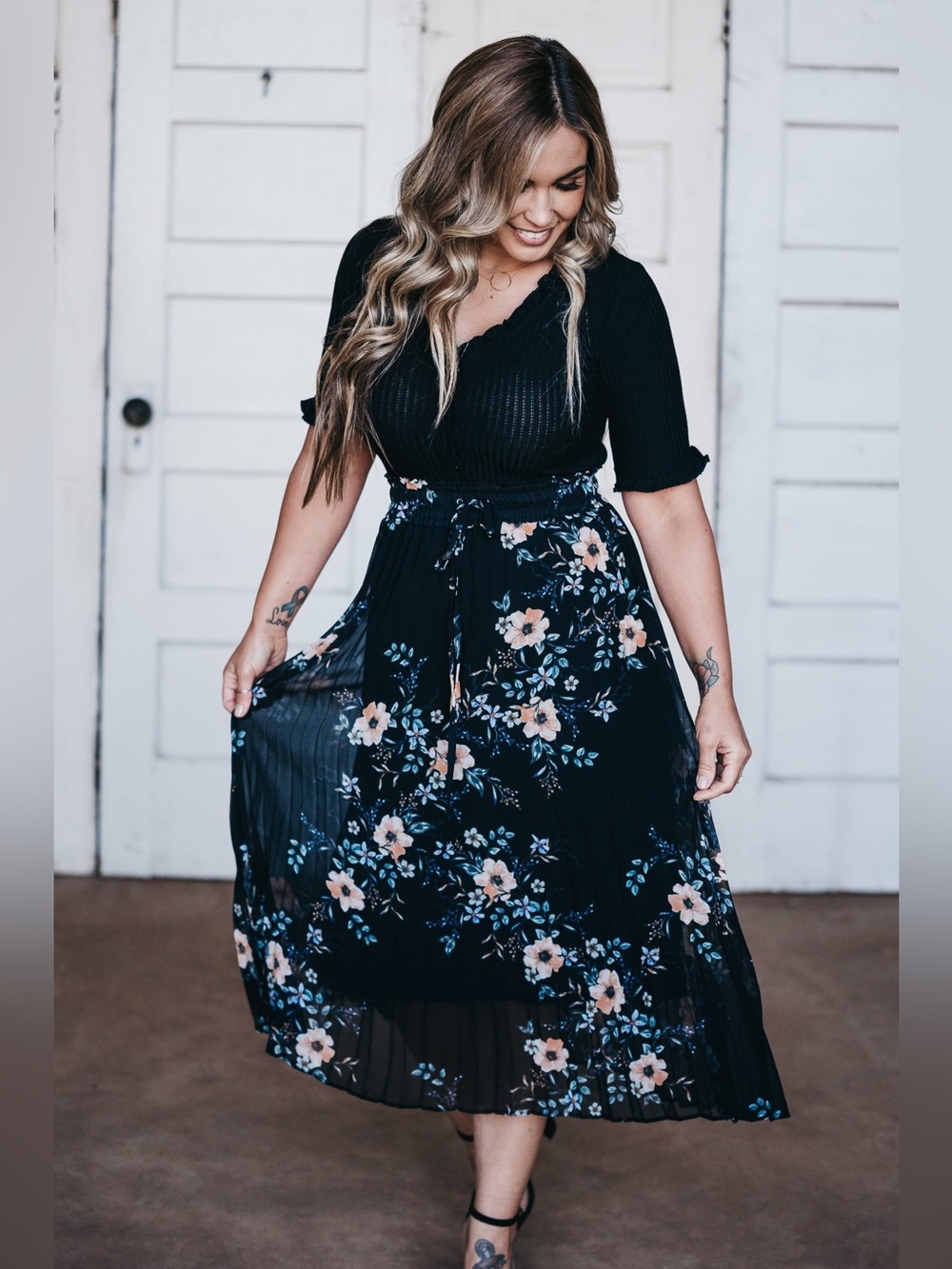 Olivaceous Black Floral Pleated Midi Skirt Petite Friendly! - Picture 4 of 5